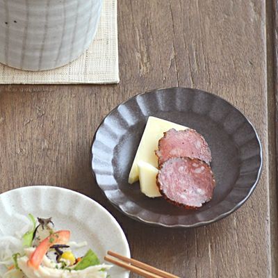 しのぎ 3寸皿 （黒鉄砂） （アウトレット込み）