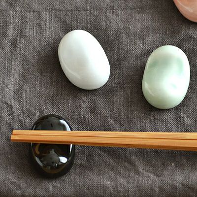 小さなそら豆 箸置き （ブラック）