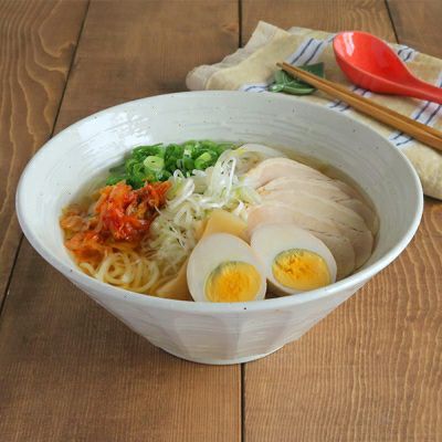 6.8ラーメンどんぶり （21.7cm） 粉引 しのぎ刷毛目