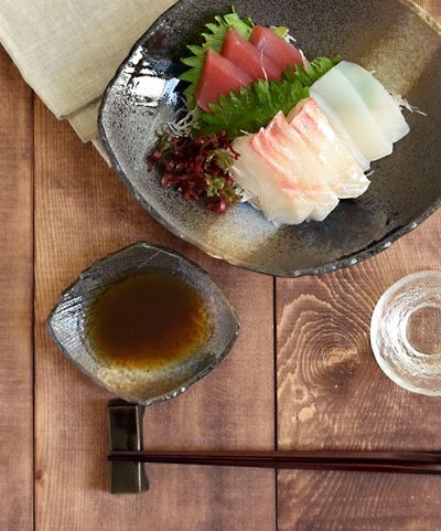 高級感ある黒海シリーズの小付。小皿、豆皿として醤油皿などに使える