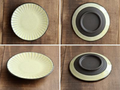 黒土の小皿4色の食器セット。豆皿サイズで、醤油皿に使えます