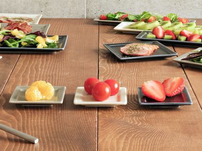 インスタ映えするおしゃれなニュアンスカラー。おうちCafe風の角皿