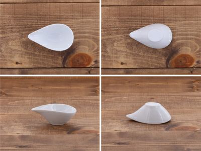 シンプルな洋食器、LAPISシリーズの片口小鉢。ドレッシング入れにも
