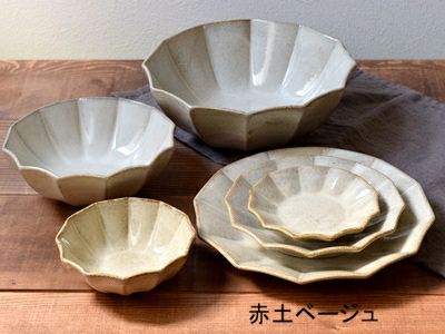 りんりん　　　A7　素敵な和食6枚セット　大皿1枚　長皿5枚 淡いお花が料理を包む器、6サイズのプレートセット。