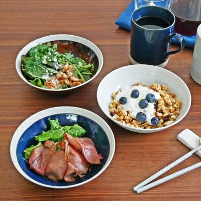 おしゃれでお手入れしやすい、暮らしになじむ軽量食器。