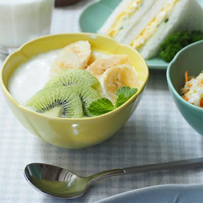 何にでも使える万能ボウル。かわいいお花の形。
