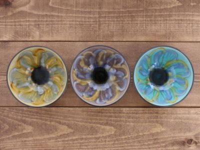 食卓に映えて個性が光る、花柄ボウル。