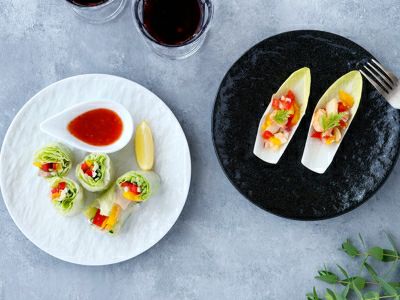 テーブルに高級感をもたらすプレート。