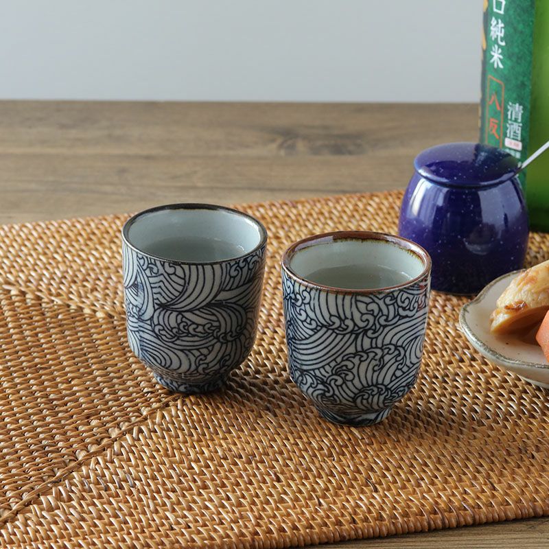 ぐい呑 大 90cc 染付荒波