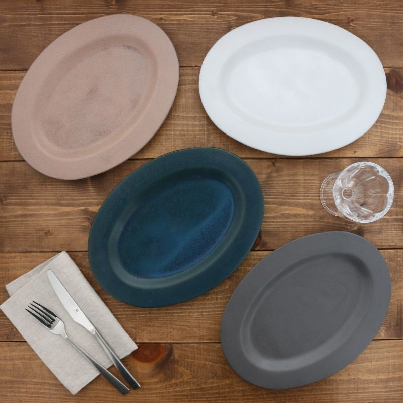 オーバルリムプレート 28cm 黒土 Calmeカルム