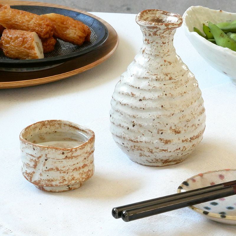 一人分にちょうど良い、和の趣を感じられる酒器
