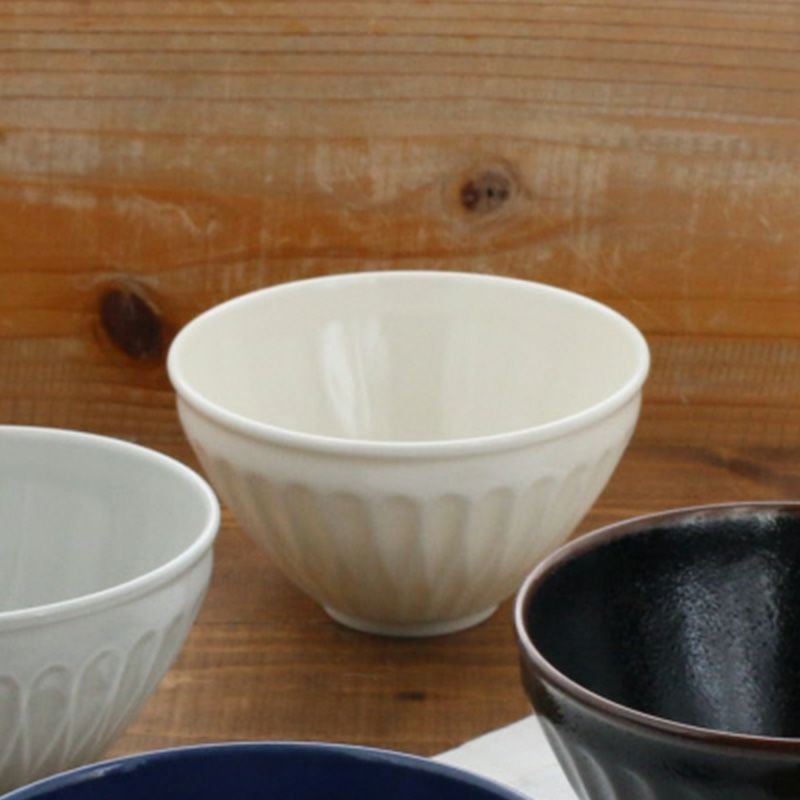 和洋どちらの料理もOK！新生活にぴったりな一人暮らし食器セット