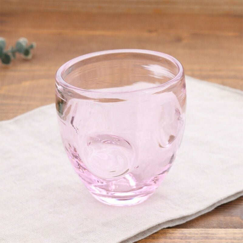ピンク ガラス ワイングラス 高脚グラス 食器デザートグラス ジュースカップ やさしいピンク色がかわいい、手吹きのガラスカップ