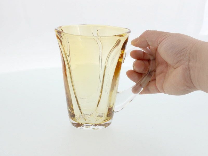 手作りの宙吹きガラスジョッキのペアセット