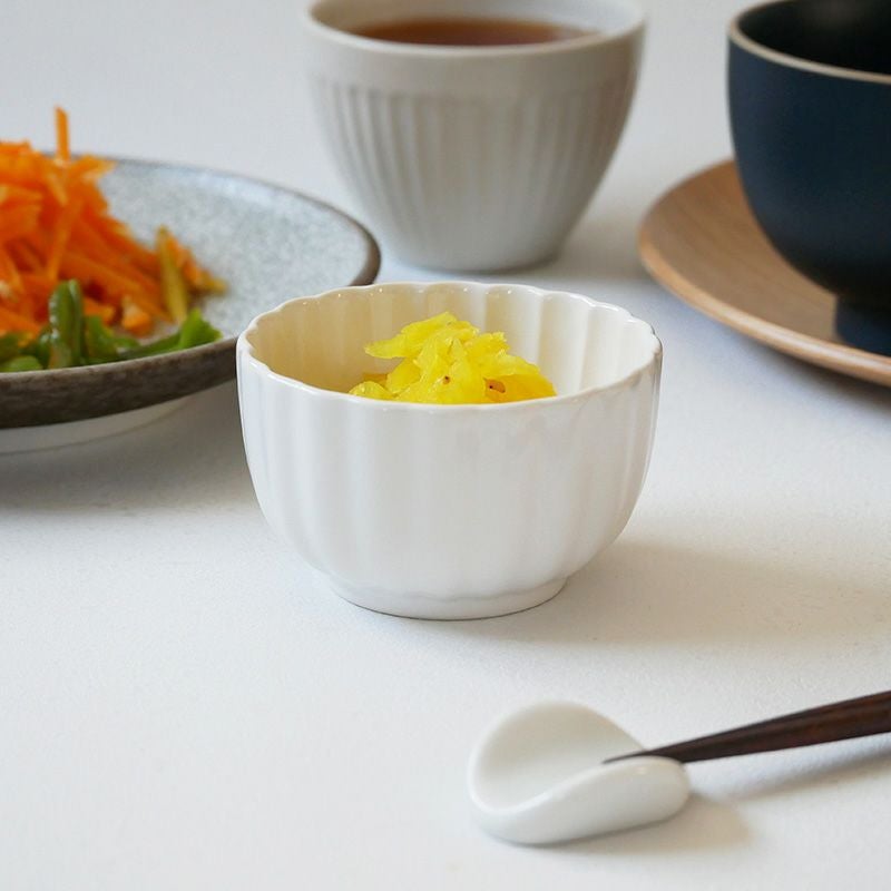 食卓を華やかに彩るカラフル小鉢