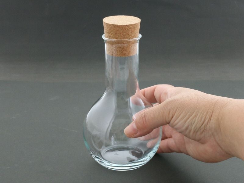 保存容器やインテリアとして。