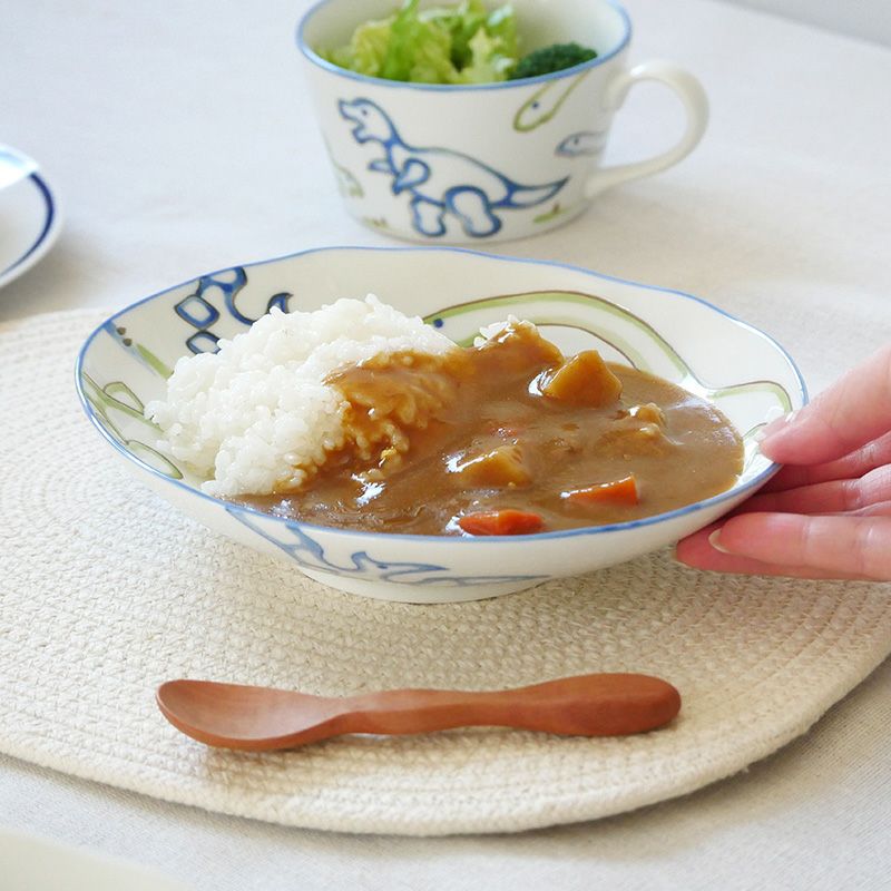 ごはん時間が楽しくなる！こども食器。