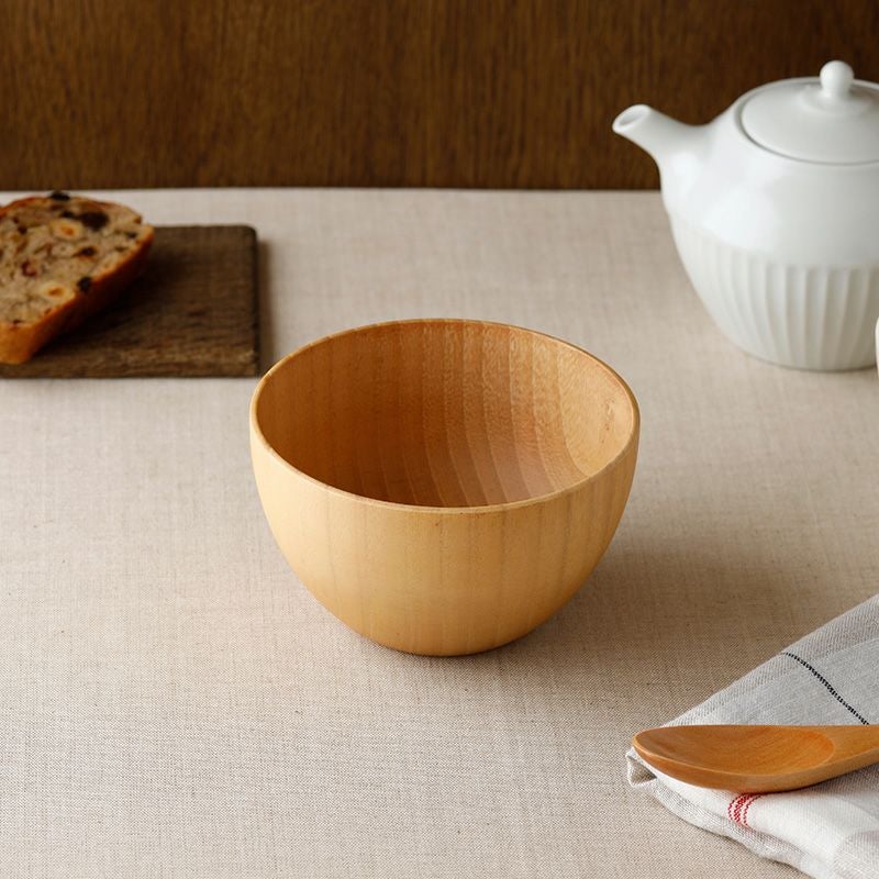 ナチュラルで温もりを感じる天然木のボウル