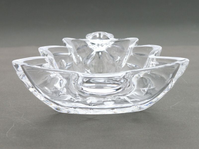 クリスマスパーティーにぴったり！おしゃれなガラスプレート。