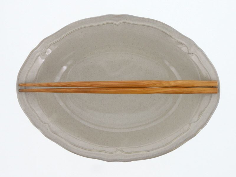 食卓を華やかに彩る花型のデザイン