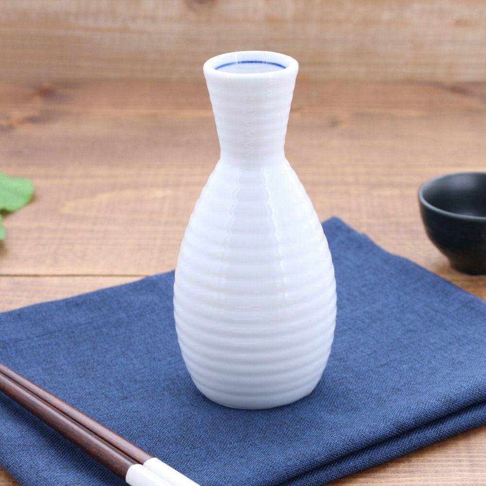 晩酌が楽しくなるシンプルな酒器