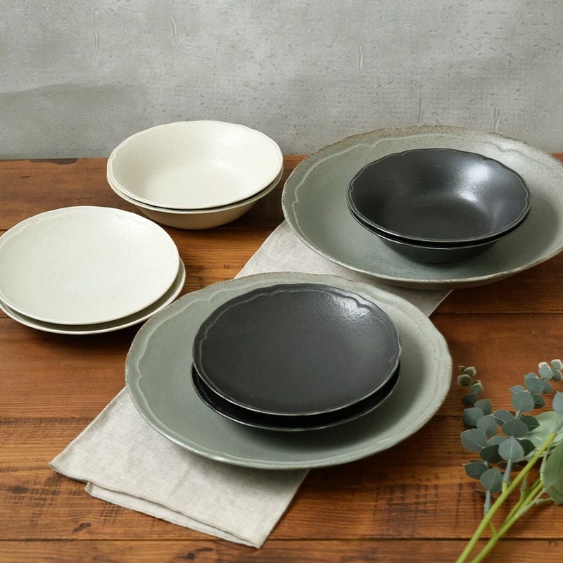 おもてなしにもぴったり！モダンな洋食器セット。