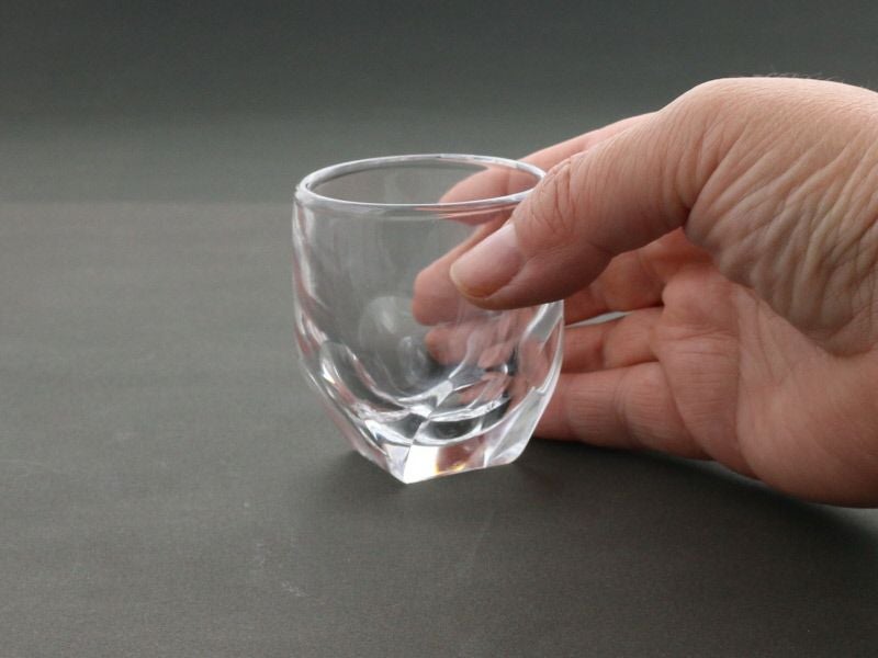 ぐいのみ　14客 ぐい呑み | iichi 日々の暮らしを心地よくするハンドメイドや