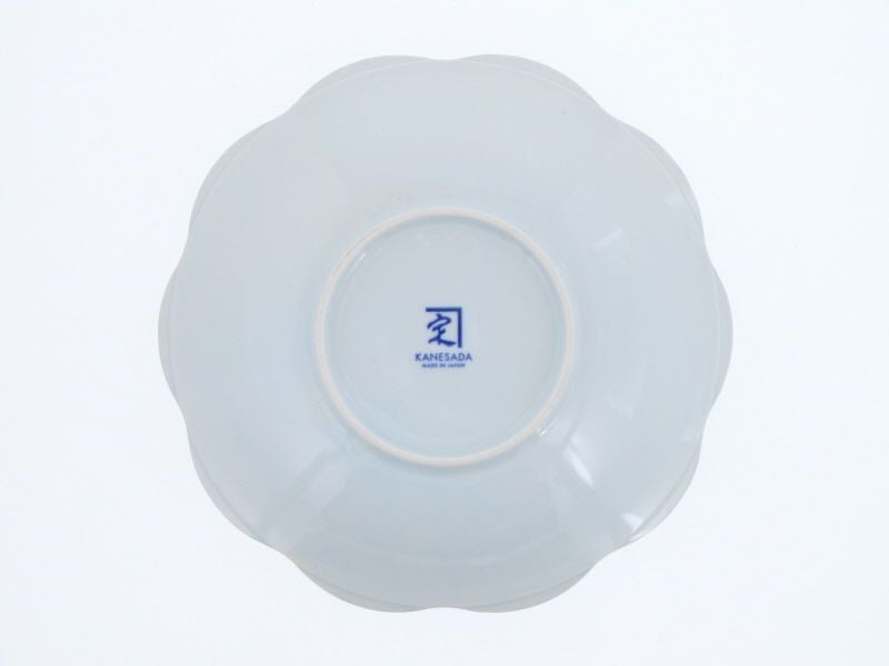 食卓を爽やかに華やかに彩るブルーの和食器