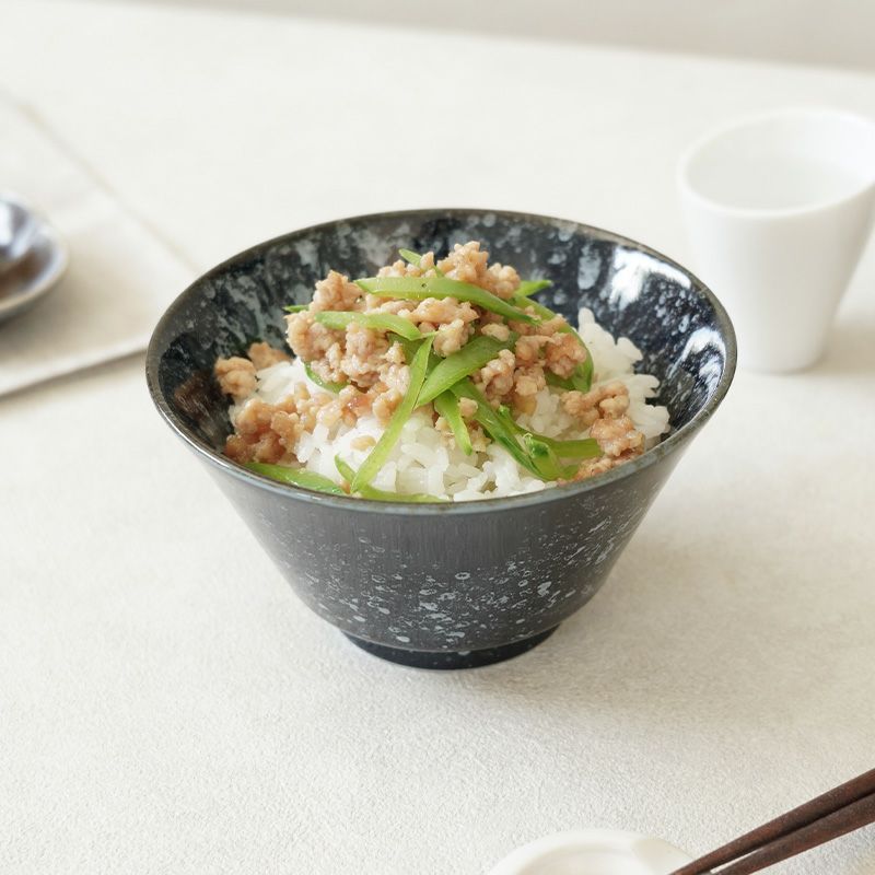 シックなカラーで趣のある美しい和食器セット
