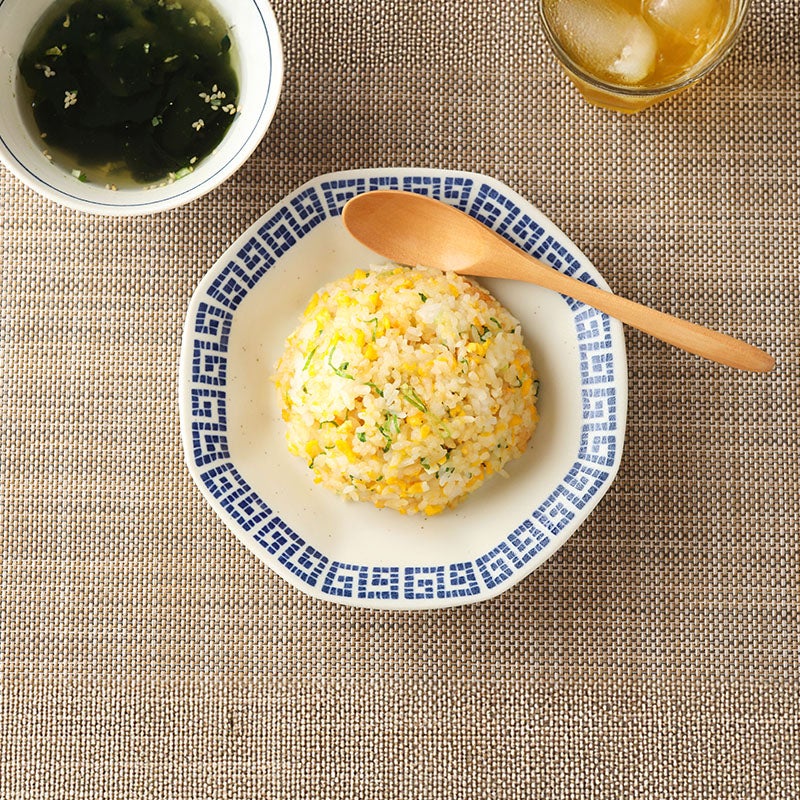 レトロ可愛い中華風のうつわで楽しく盛り付け。