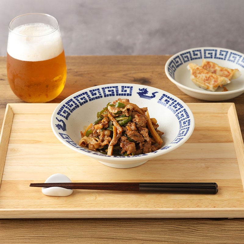 高台×レトロ中華で、食卓にちょっとした特別感を