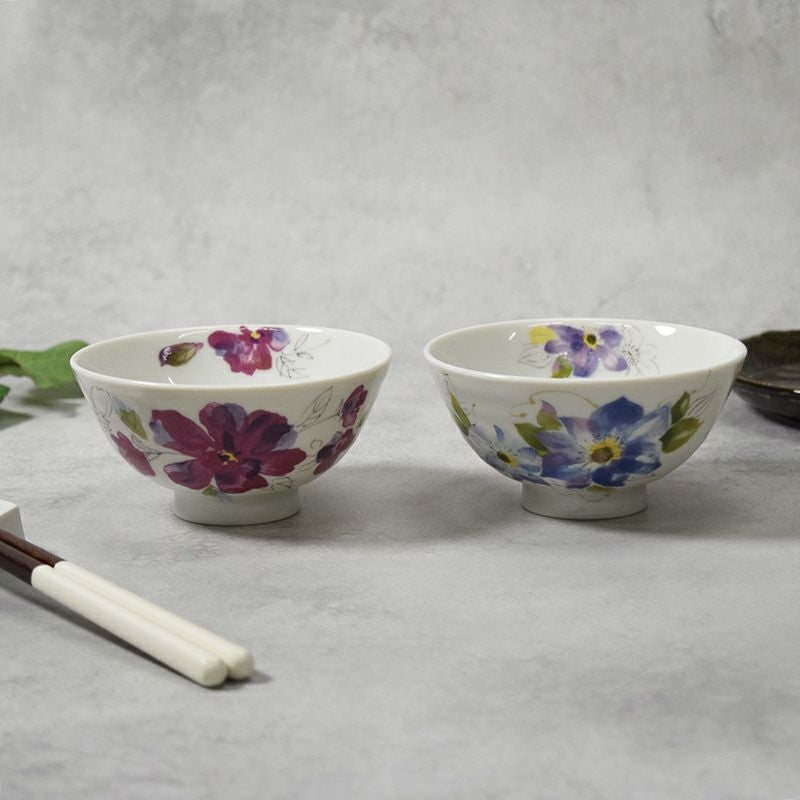 お茶碗 11.3cm 花模様