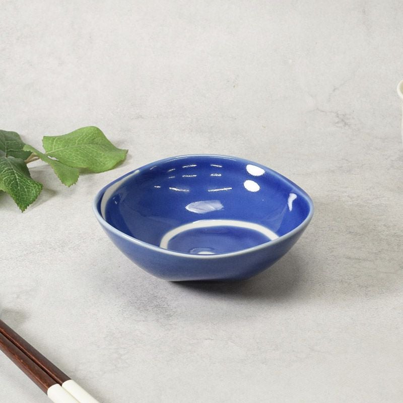 変形小鉢 13cm 白渦