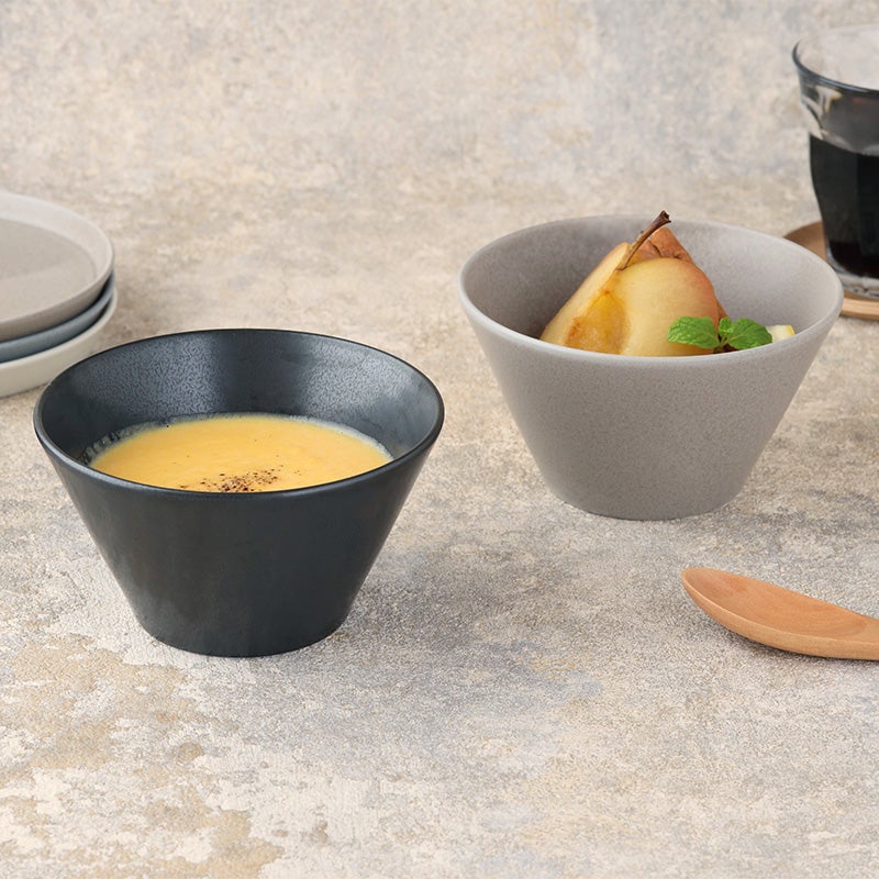 シンプルで洗練されたカフェ風ボウルの3点セット